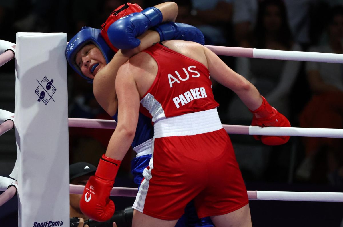 La mexicana Citlalli Vanessa Ortiz no logró avanzar en Juegos Olímpicos de París 2024 tras caer ante la australiana Caitlin Parker en box. / EFE