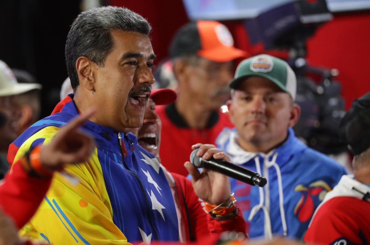 Maduro pide ‘respeto a la voluntad popular’ tras ser proclamado presidente reelecto