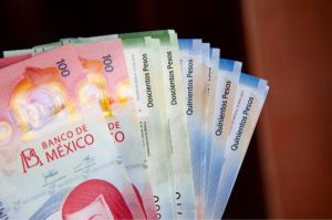 ¿Quiénes serán beneficiarios de nueva pensión de Sheinbaum?