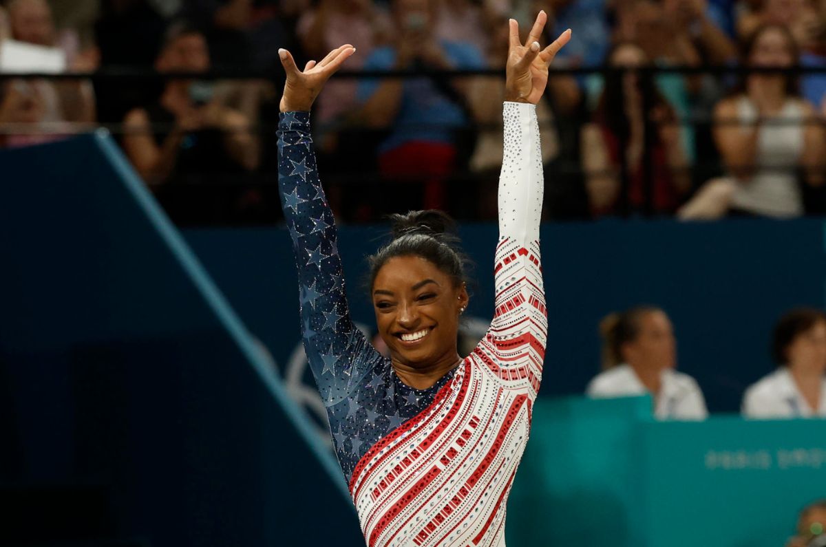 Con Simone Biles a la cabeza, el equipo de gimnasia de Estados Unidos logra oro olímpico en París 2024 / EFE