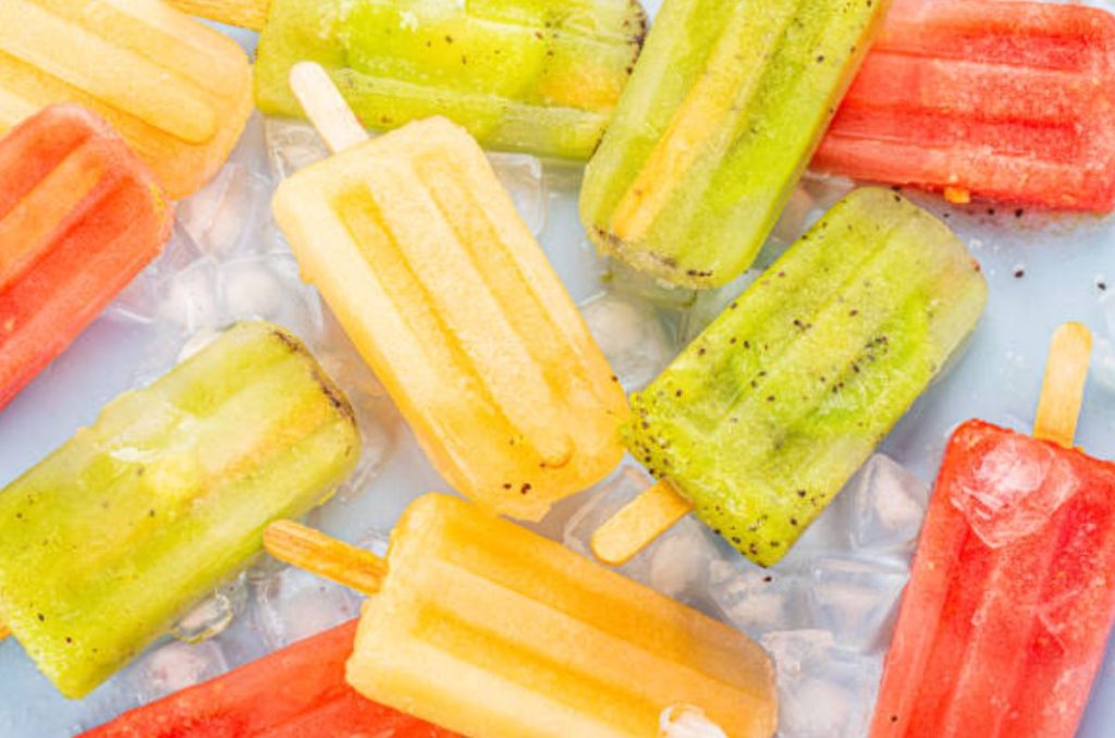 Siguiendo estos consejos y receta, podrás disfrutar de paletas heladas deliciosas y saludables en cualquier momento.