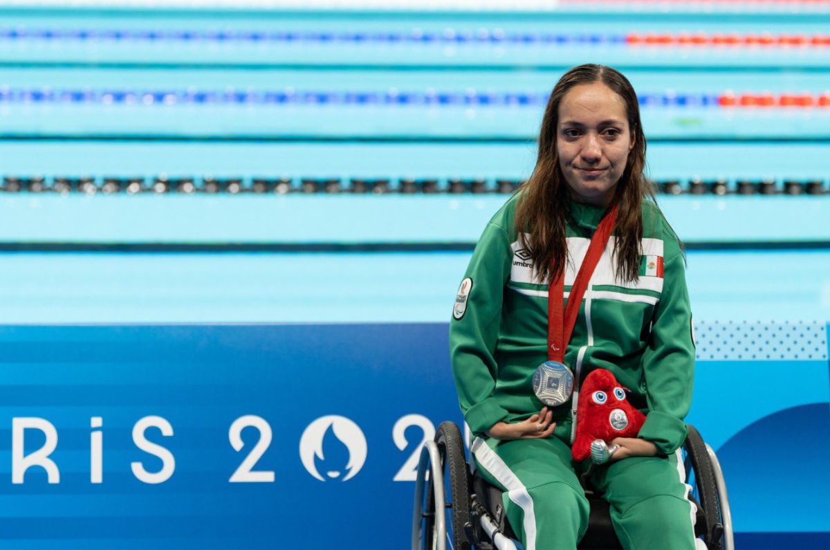 Haidee Aceves se quedó a solo seis centésimas de segundo de llevarse el primer lugar, consiguió la plata para México, la primera en Juegos Paralímpicos. / 