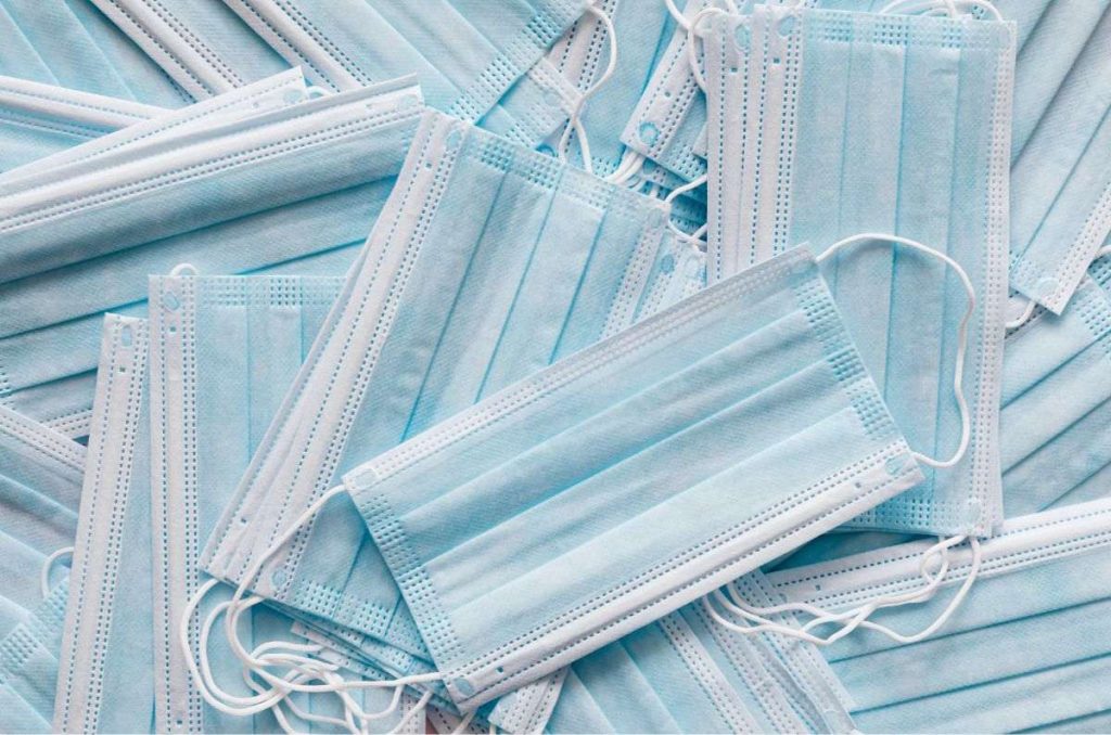 La Organización Mundial de la Salud lanzó una recomendación a estos grupos poblacionales para retomar el uso del cubrebocas.