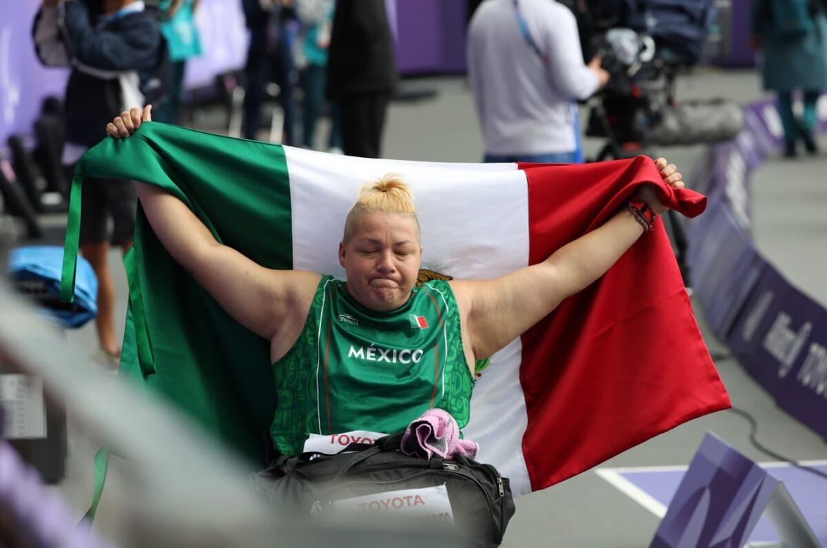 🥉Rosa Guerrero recibió una medalla de bronce por lanzamiento de disco F55. / CONADE