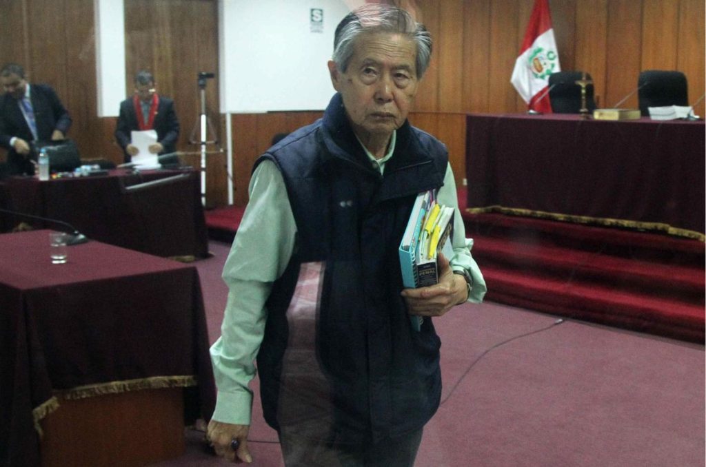El expresidente peruano Alberto Fujimori falleció en su residencia de Lima a los 86 años, tras una larga batalla contra el cáncer.