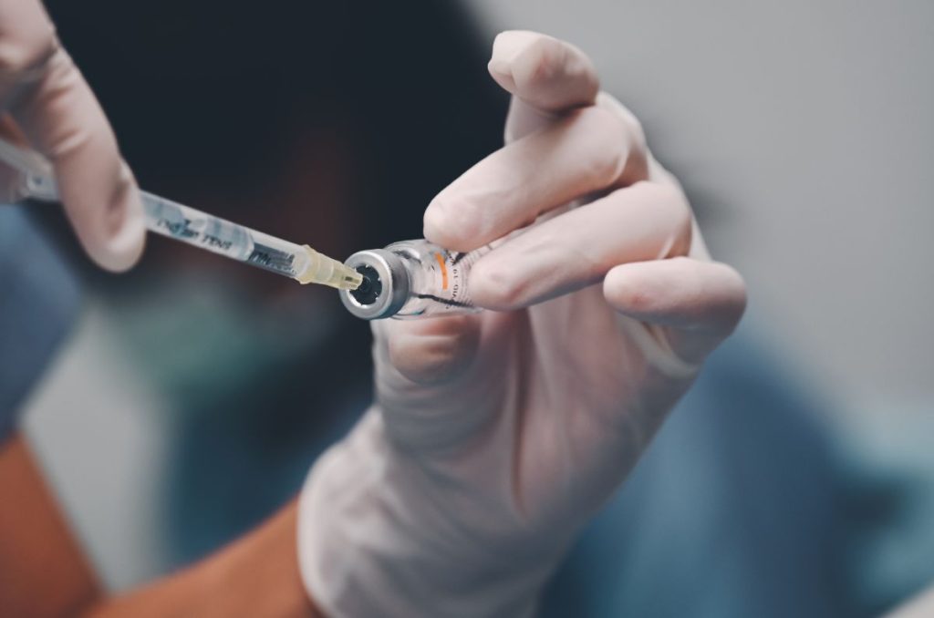 IMSS iniciará su campaña de vacunación el próximo 15 de octubre y concluye el 28 de marzo de 2025; está dirigida a toda la población