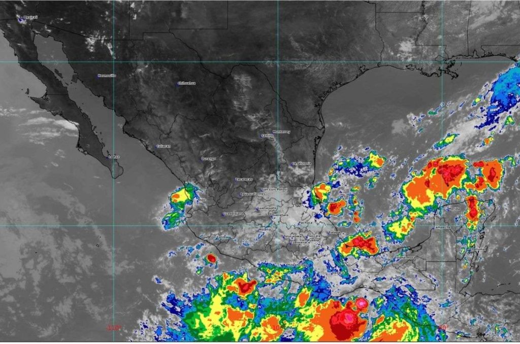 ¡Toma tus precauciones! El SMN se mantiene en alerta ante la potencial formación de al menos tres ciclones en México.