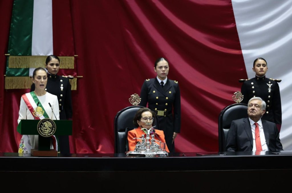 La presidenta de la Cámara de Diputados, Ifigenia Martínez, murió este sábado a los 94 años, informó la presidenta Claudia Sheinbaum.