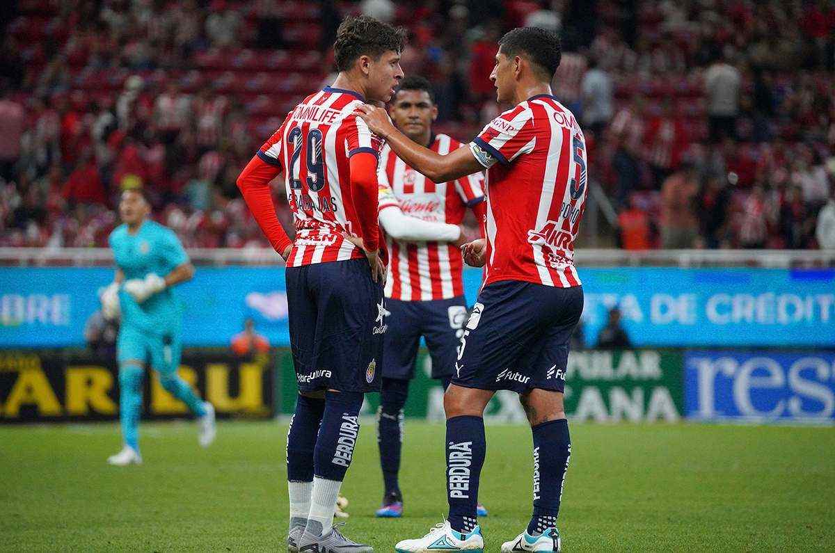 ¿Error millonario? El refuerzo de Chivas que costó 4 MDD y no jugó