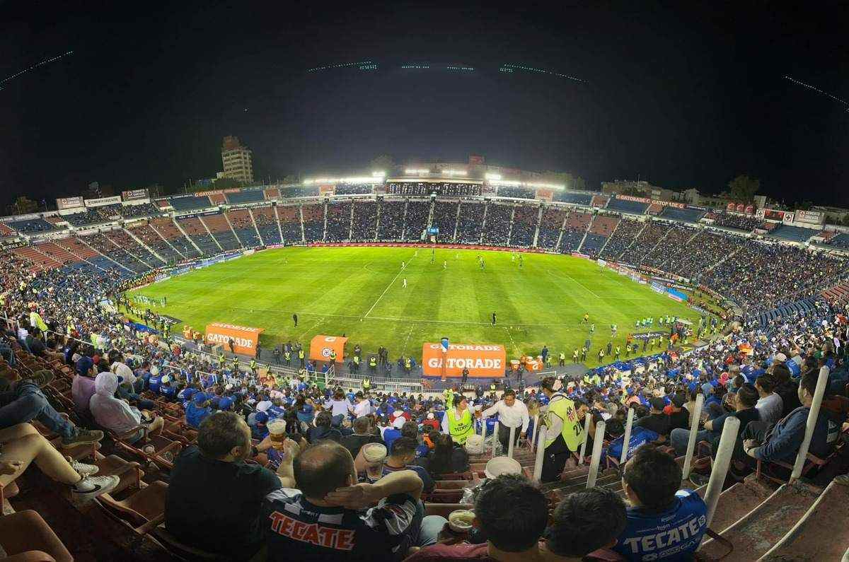 Clausuran estadio de la Ciudad de los Deportes y Plaza de Toros de CDMX