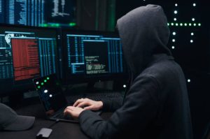 Alerta: datos de 12 millones de credenciales del INE en manos de hackers chinos