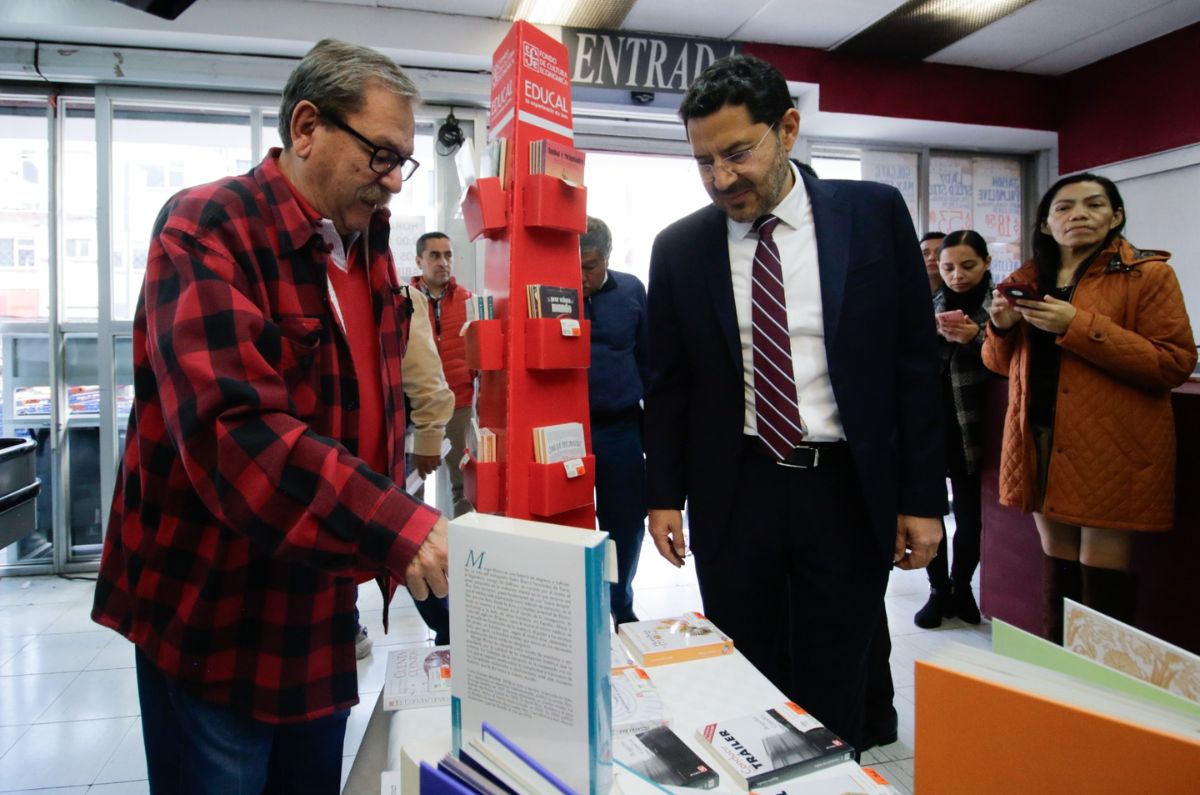 Tienda SuperISSSTE regresa pero ahora vende libros: conoce los precios y detalles