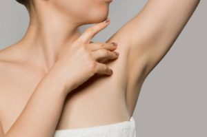 Piedra de alumbre en las axilas: ¿cuánto tiempo puedes usarla sin afectar tu piel?