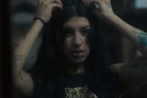 Cazzu lanza ‘Con Otra’: ¿Mensaje contra Christian Nodal y Ángela Aguilar? Lo que nos enseña sobre empoderamiento