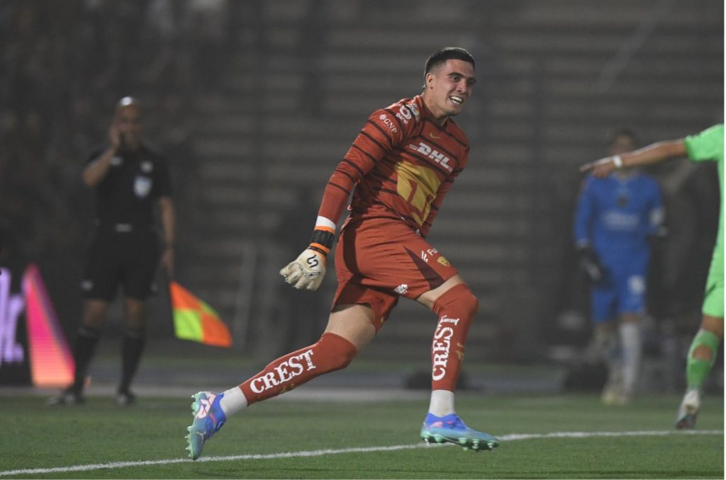 Pumas avanza en el Play In