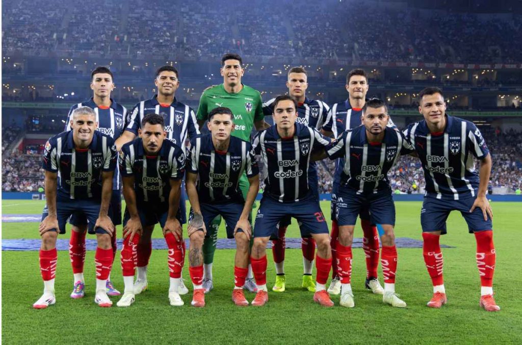 Rayados de Monterrey y sus salidas