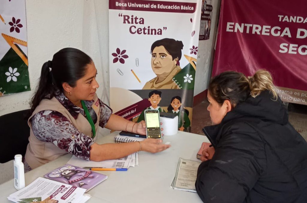 Beca Rita Cetina para familias de estudiantes