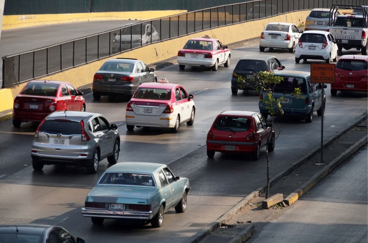 Hoy No Circula 26 de junio: Estos son todo los autos que no podrán salir este jueves