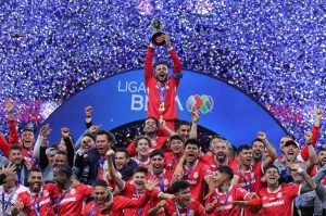 Martinoli y el Dr. García tendrían nuevo equipo: Toluca está más cerca de llegar a TV Azteca