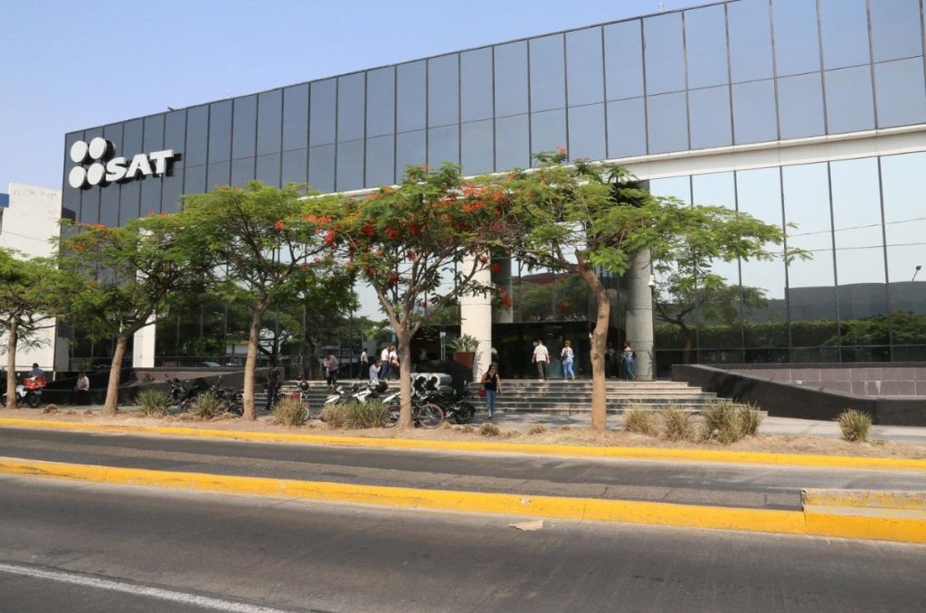 Visitas casa por casa del SAT