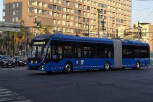 ¡Hay chamba! Trolebús CDMX da trabajo a conductores: Requisitos, sueldo, beneficios y más