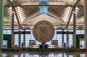 Tensión aérea: EU acusa a México de incumplir acuerdo por cambio de aerolíneas al AIFA