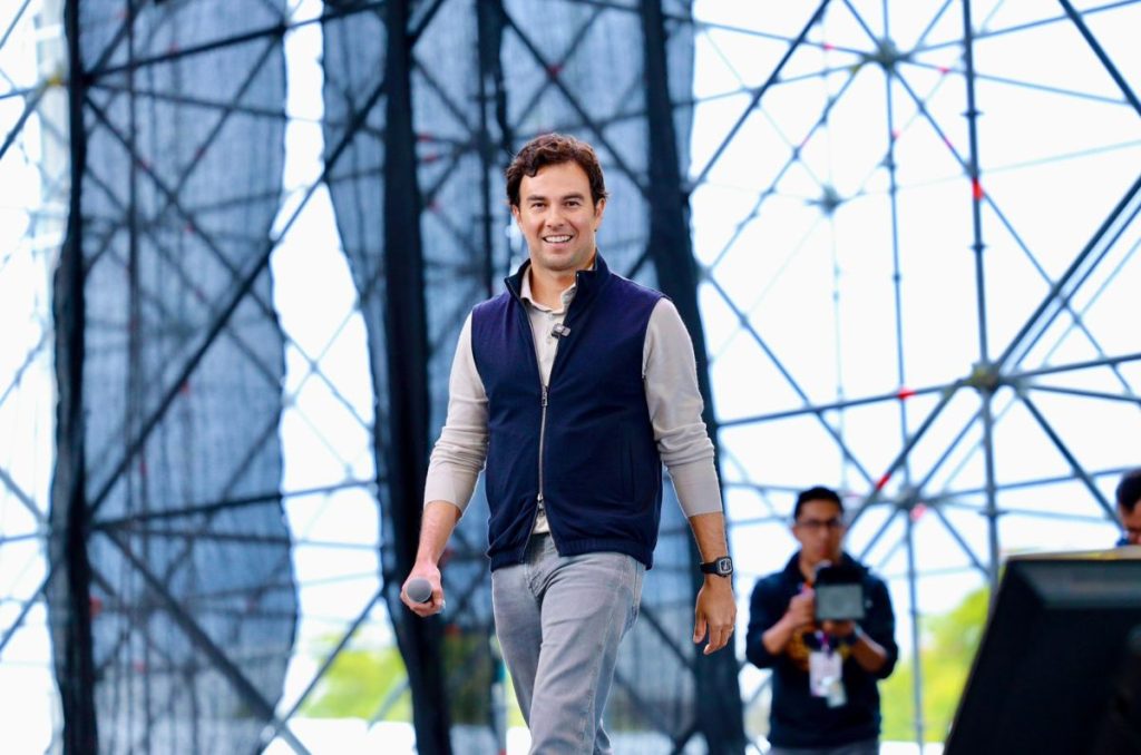 Checo Perez nuevo piloto de Cadillac