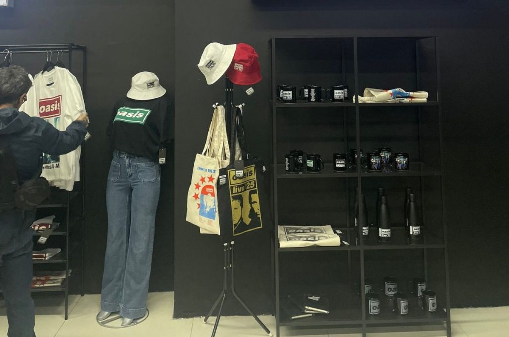 Merch oficial de Oasis en Mexico