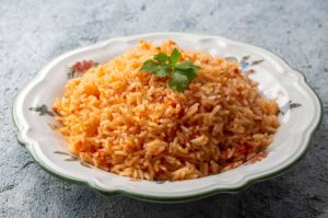 Guía práctica: secretos para que tu arroz rojo casero quede suelto y sabroso