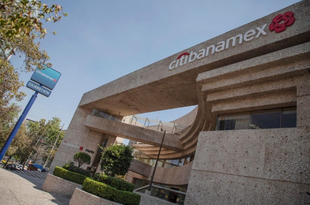 Fernando Chico Pardo compra Banamex
