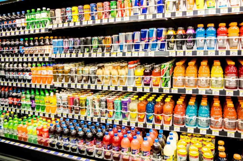 Refrescos tendran mas impuestos en 2026