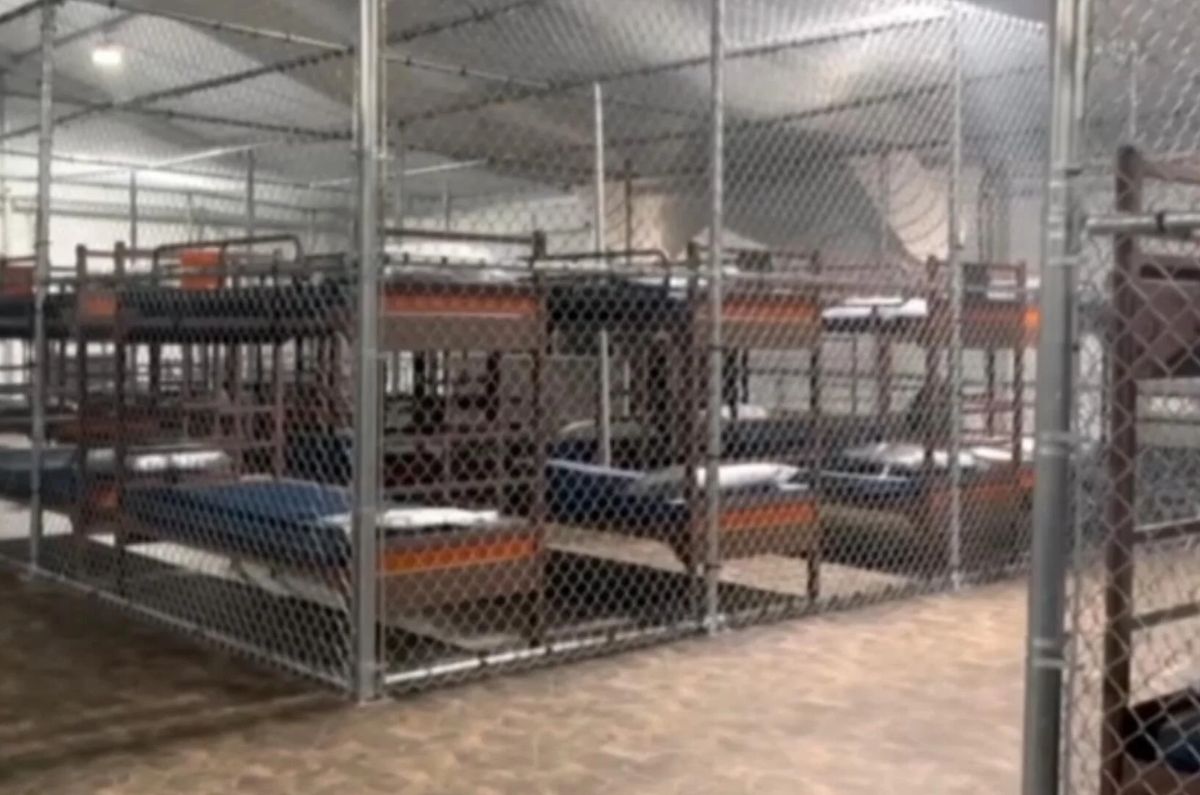 Al menos 198 mexicanos han sido llevados a ‘Alligator Alcatraz’, según autoridades