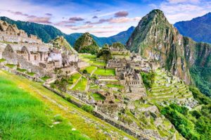Autoridades de Perú acuerdan un plan para garantizar transporte y turismo en Machu Picchu