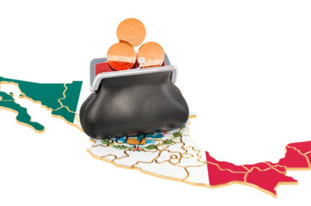 Una nueva iniciativa del PAN plantea que el aguinaldo 2025 esté libre de impuestos y aumente a 40 días de salario. De aprobarse, millones de trabajadores podrían recibir su pago íntegro y sin deducciones.