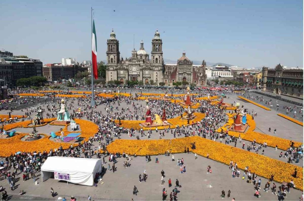 Dia de Muertos en el Zocalo