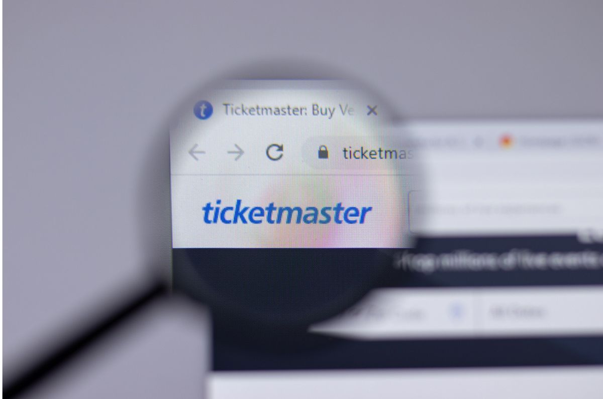 Guía segura para transferir boletos de Bad Bunny en Ticketmaster sin ser víctima de fraude