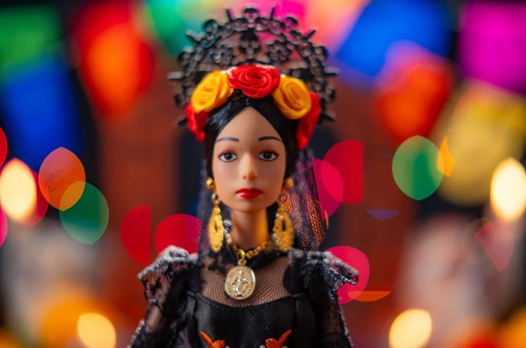 La Barbie Ángela Aguilar ya está a la venta. Conoce dónde comprarla, su precio y todos los detalles de esta edición especial de Día de Muertos.
