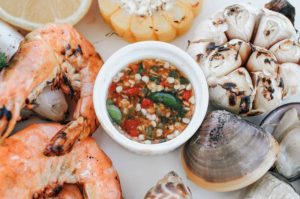 ¿La comida picante ayuda o no a quitar la cruda? Esto dicen los expertos