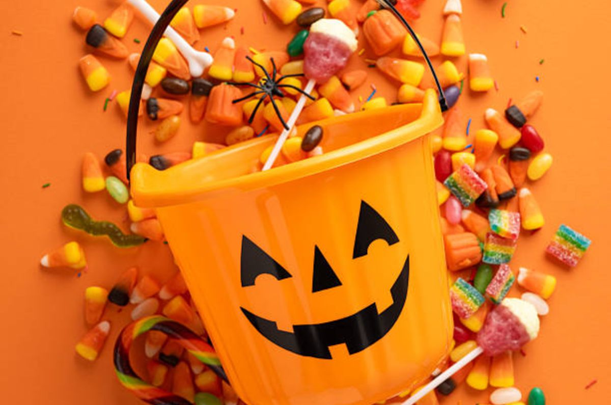 dulces-de-Halloween-o-Día-de-Muertos