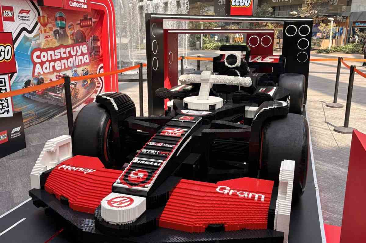 Así puedes entrar gratis a la exposición de autos de Fórmula 1 hechos con LEGO en la CDMX