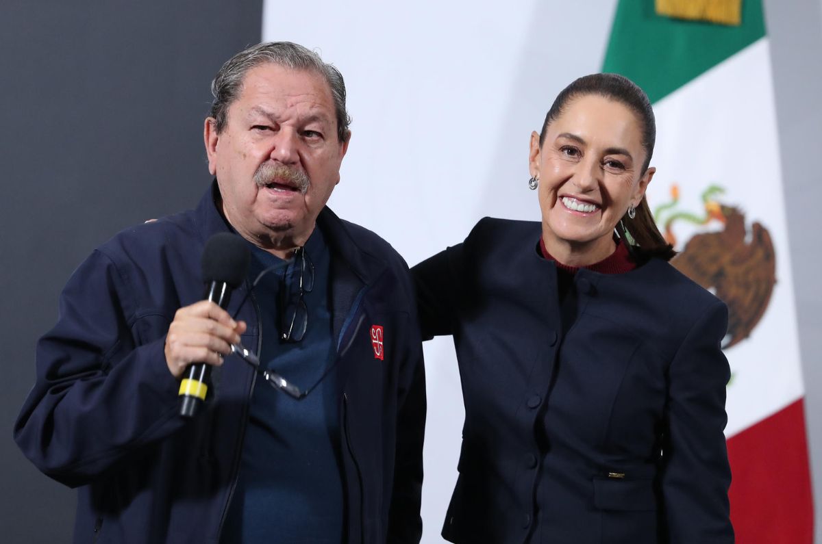 Paco Ignacio Taibo II se opone a incluir libros de mujeres “por cuotas” en colección de divulgación