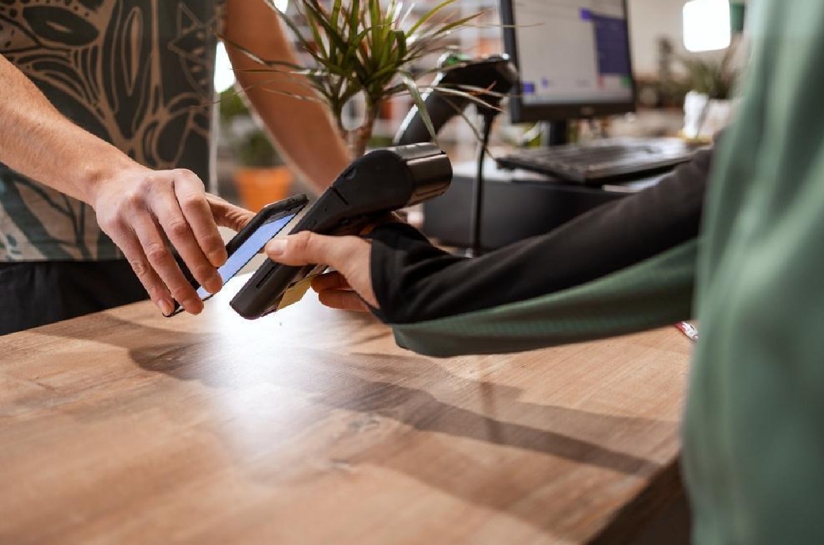 ¿Cómo elegir el kit punto de venta para negocios ideal?