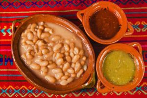 Perú rompe relaciones diplomáticas con México: ¿Qué pasará con la venta de frijoles peruanos?