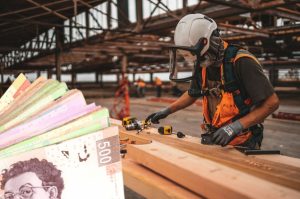 ¿Eres albañil, chofer o velador? Así queda el salario mínimo en 2026 para los trabajos especiales