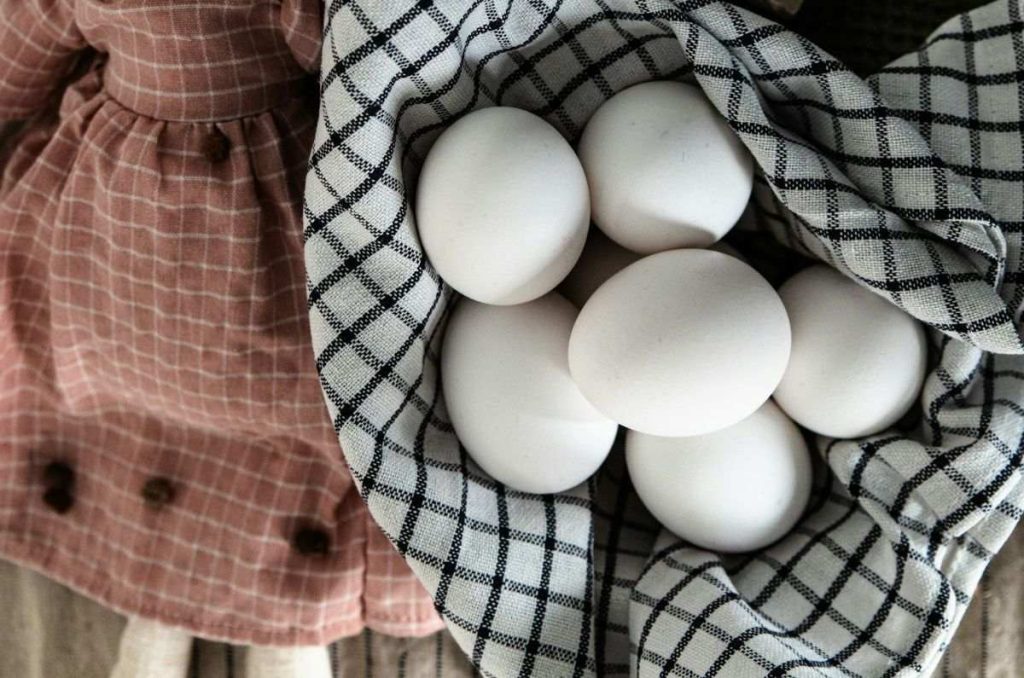 Baja el precio del huevo