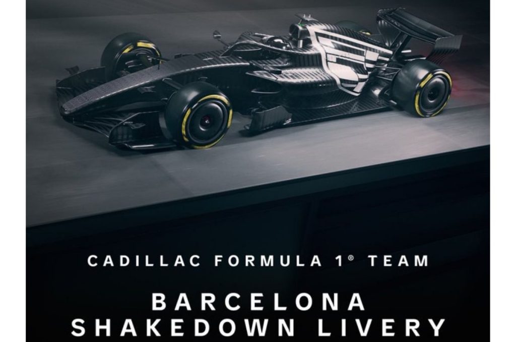 Cadillac presenta su auto para la pretemporada