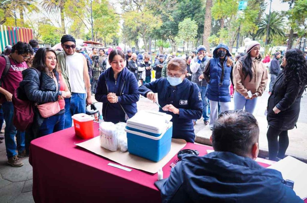 Campaña de vacunacion en CDMX