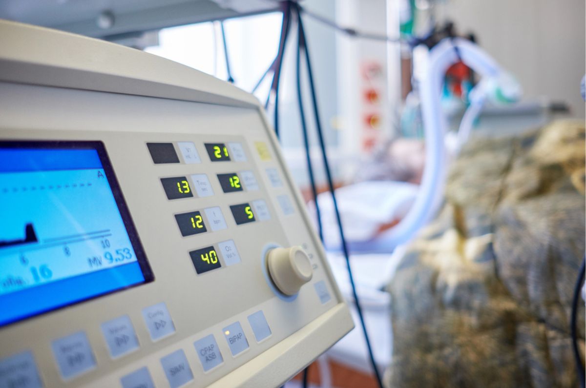 Cofepris lanza alerta por ventiladores médicos que pueden causar daño ¿Tienes alguno?