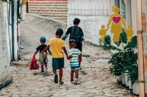 Este Programa del Bienestar apoya a personas de 0 a 23 años con $7,400. Así puedes registrarte