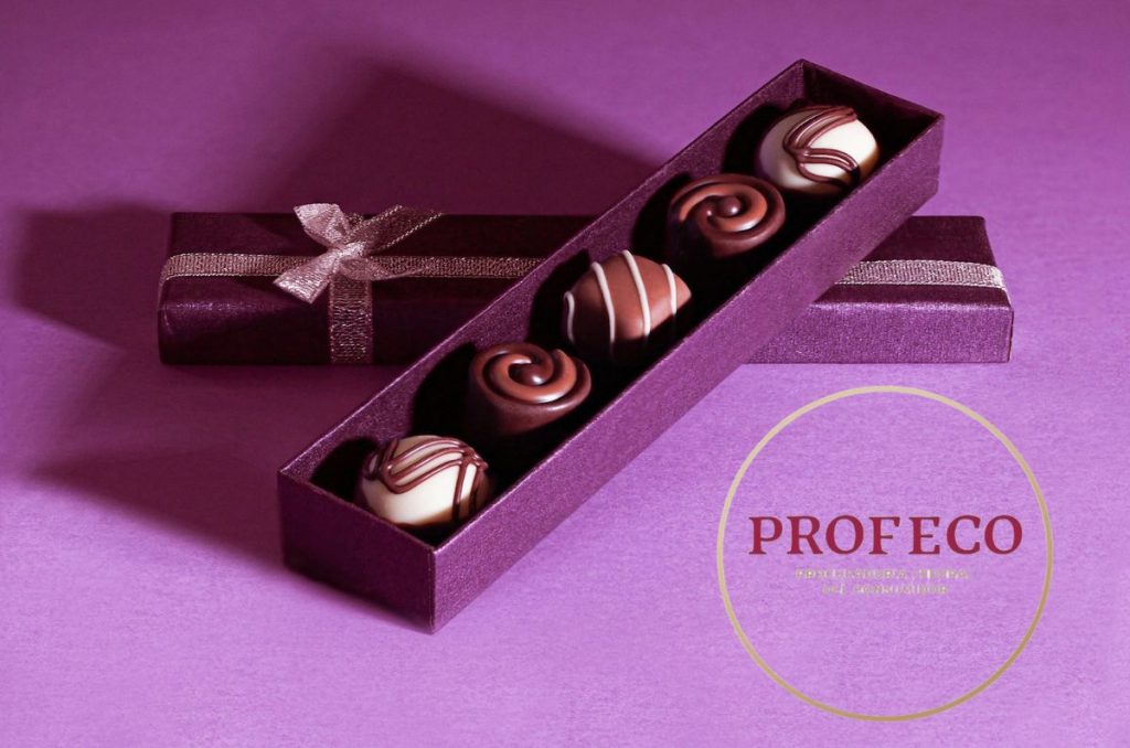¿Sin presupuesto para San Valentín? Profeco revela los lugares más baratos para comprar chocolates